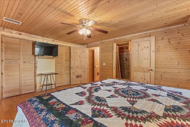 1736 Rafter Road, Tellico Plains, TN 37385