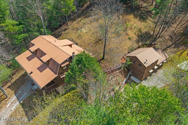 1736 Rafter Road, Tellico Plains, TN 37385
