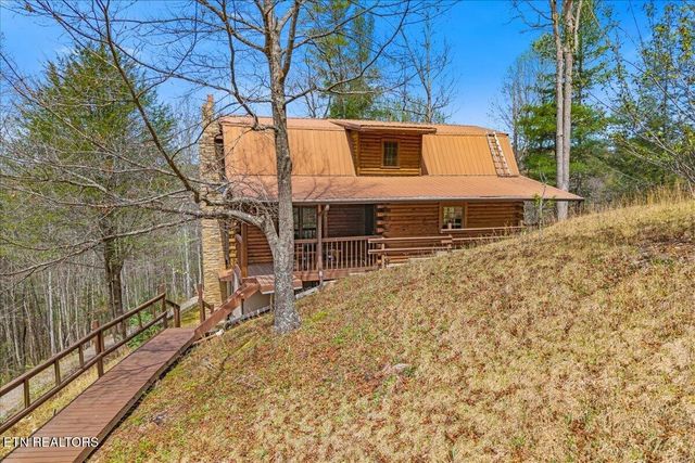 1736 Rafter Road, Tellico Plains, TN 37385