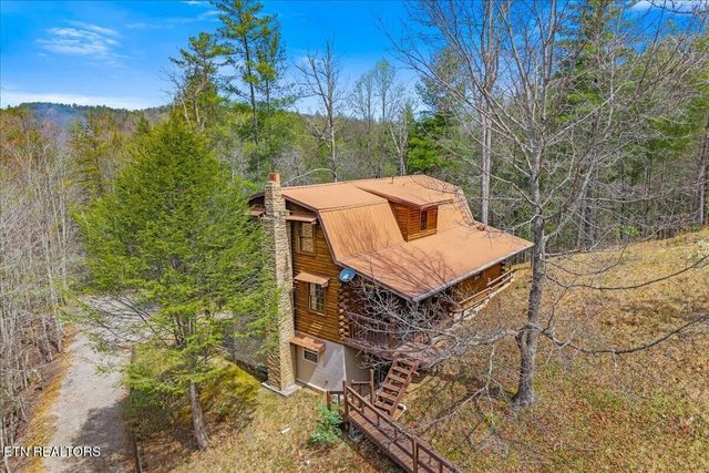 1736 Rafter Road, Tellico Plains, TN 37385
