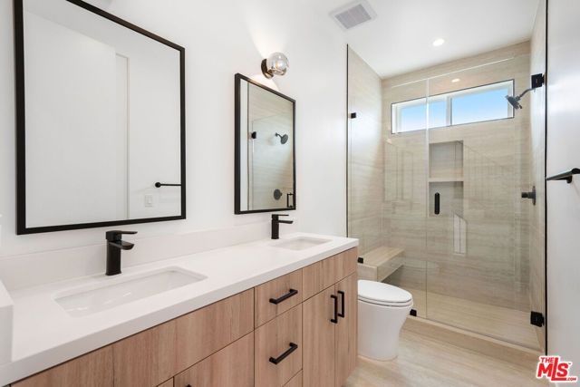 726 Robinson Street, Los Angeles, CA 90026