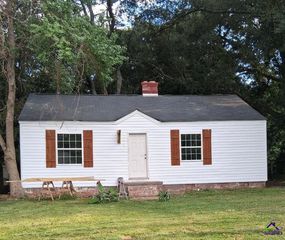 308 Diggs Street, Warner Robins, GA 31093