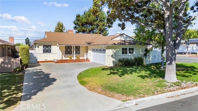 10303 Pounds Avenue, Whittier, CA 90603