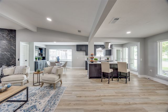 2913 Roundrock Trail, Plano, TX 75075