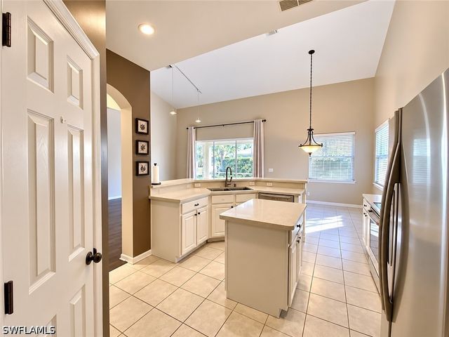 74 Burnt Pine DR, Naples, FL 34119