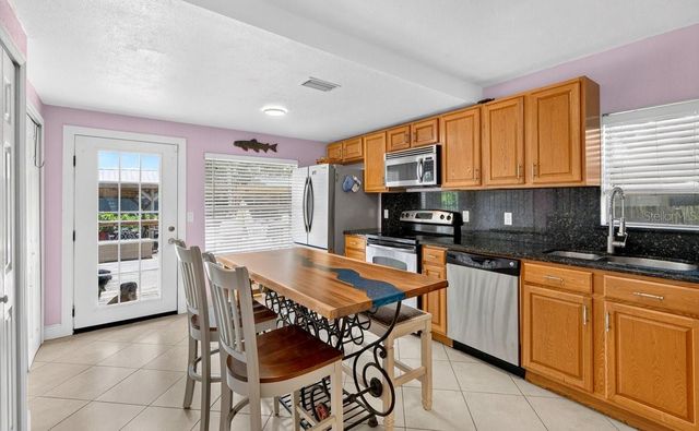 616 DORA STREET, New Smyrna Beach, FL 32168