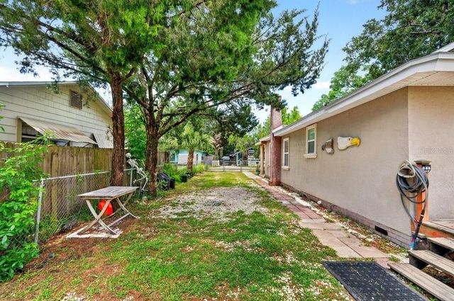 616 DORA STREET, New Smyrna Beach, FL 32168