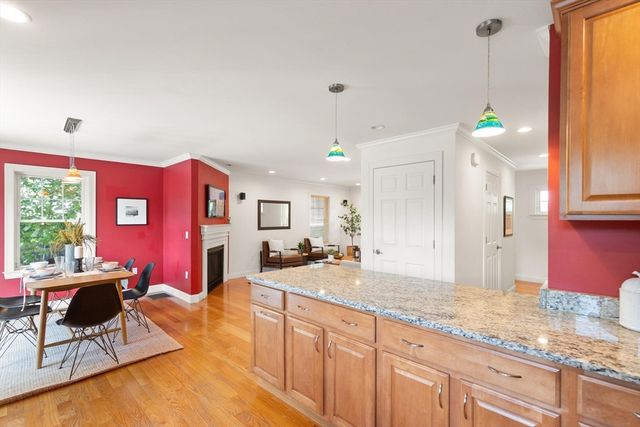 142 Bridge Street 1, Salem, MA 01970