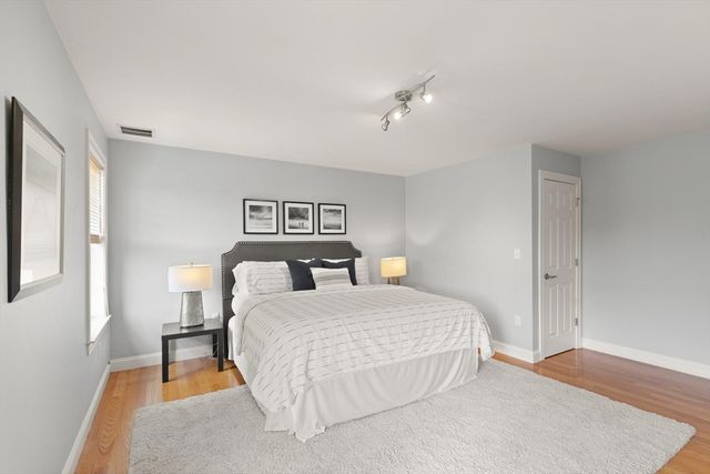 142 Bridge Street 1, Salem, MA 01970
