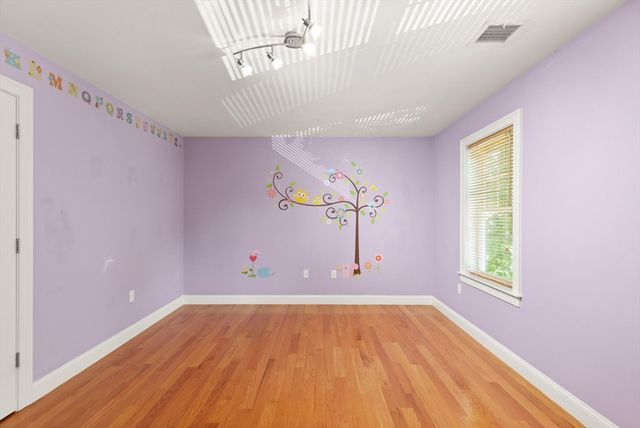 142 Bridge Street 1, Salem, MA 01970