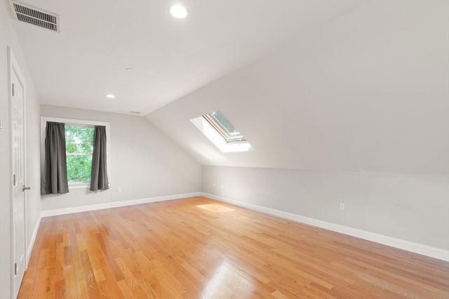 142 Bridge Street 1, Salem, MA 01970