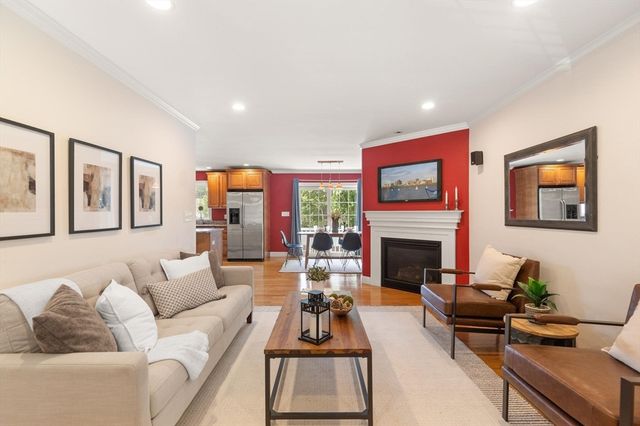 142 Bridge Street 1, Salem, MA 01970