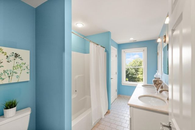 142 Bridge Street 1, Salem, MA 01970