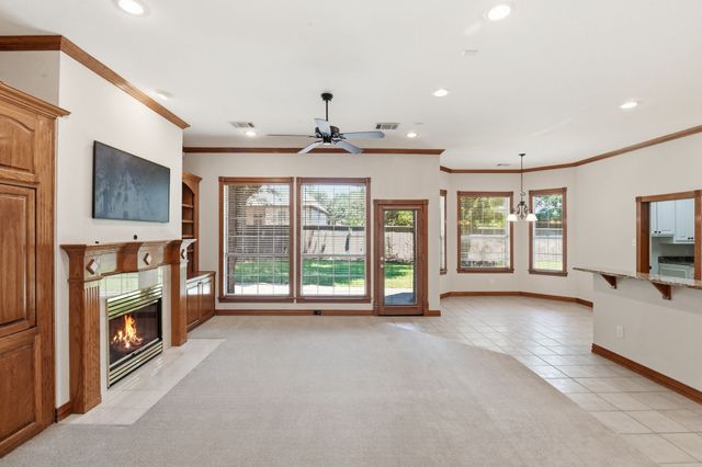 1020 Highland Oaks Drive, Southlake, TX 76092