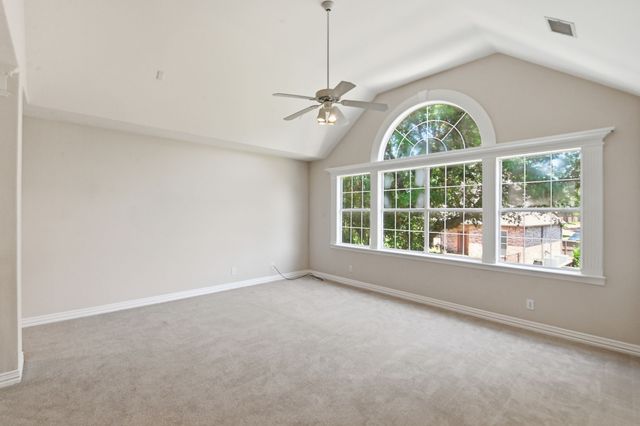 1020 Highland Oaks Drive, Southlake, TX 76092