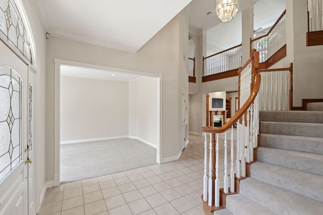 1020 Highland Oaks Drive, Southlake, TX 76092