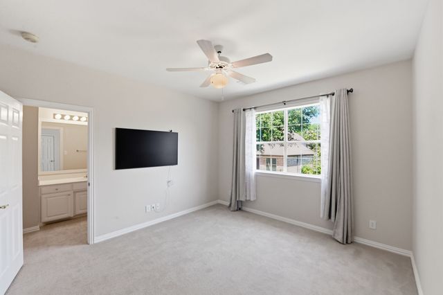 1020 Highland Oaks Drive, Southlake, TX 76092