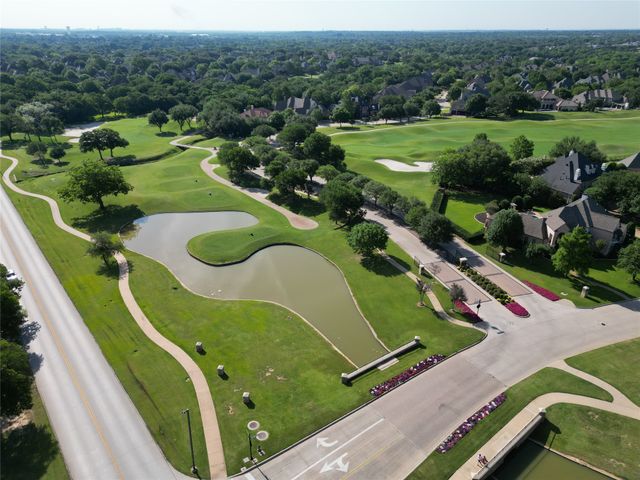 1020 Highland Oaks Drive, Southlake, TX 76092