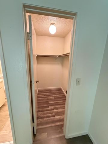 1791 Cherokee Dr 4, Salinas, CA 93906