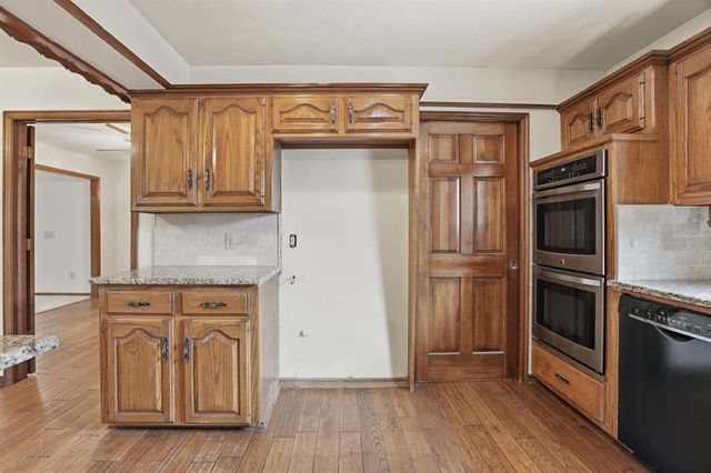 2701 Blue Quail Pass, Edmond, OK 73013