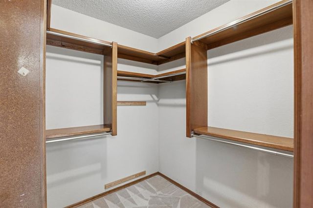 2701 Blue Quail Pass, Edmond, OK 73013