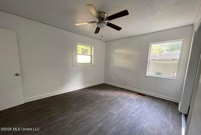 1922 Shamrock Drive, Jackson, MS 39204