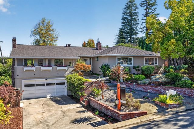 990 Oxford Drive, Los Altos, CA 94024