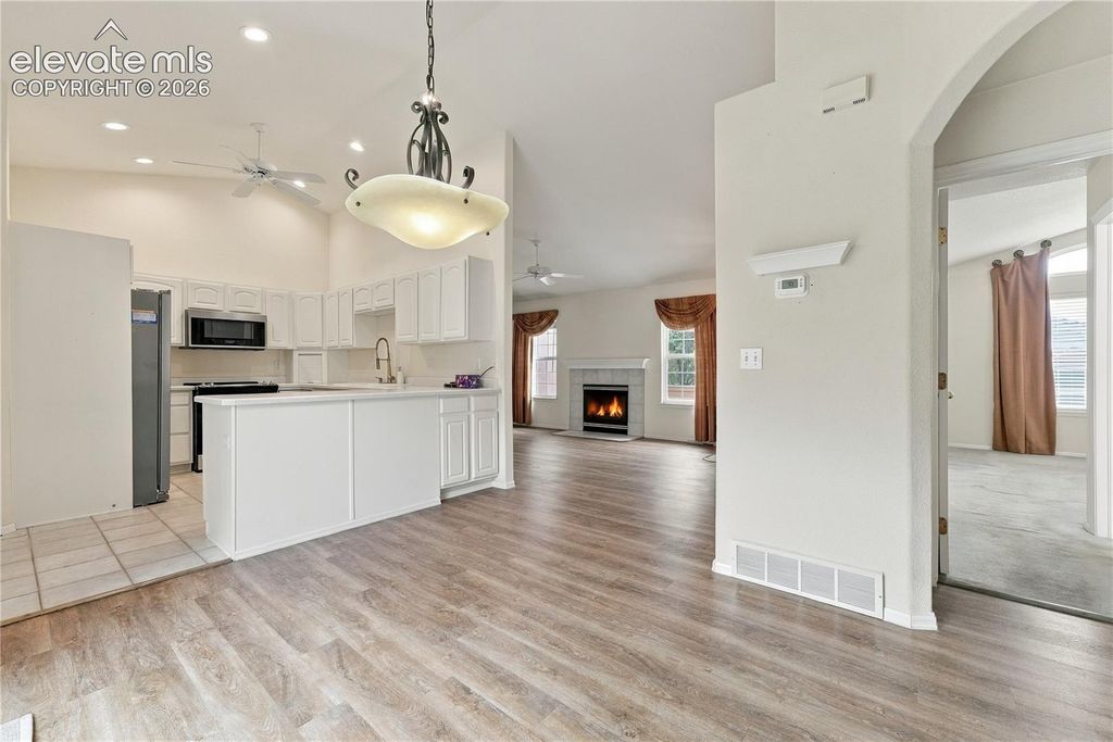 6143 Pine Hill Drive, Colorado Springs, CO 80918 — photo 2