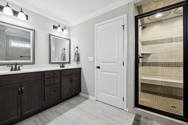 1565 Kestrel Dr, Clarksville, TN 37040