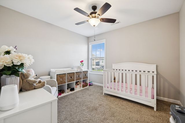 1565 Kestrel Dr, Clarksville, TN 37040