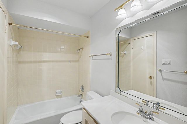 5916 Valley Forge Drive 163, Houston, TX 77057