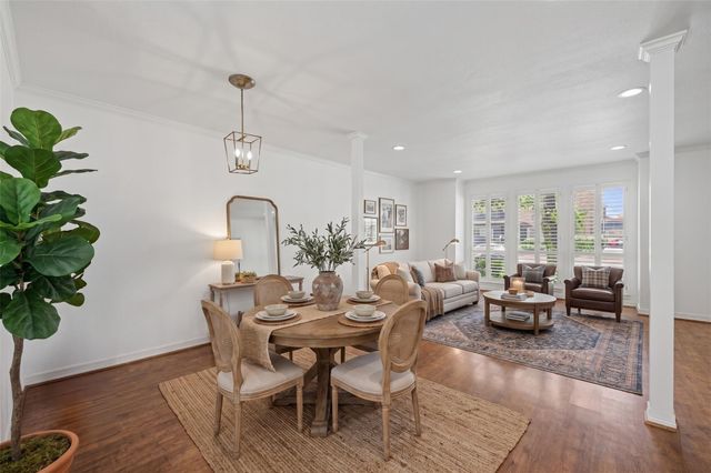 5916 Valley Forge Drive 163, Houston, TX 77057