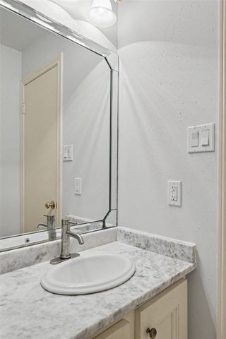 5916 Valley Forge Drive 163, Houston, TX 77057