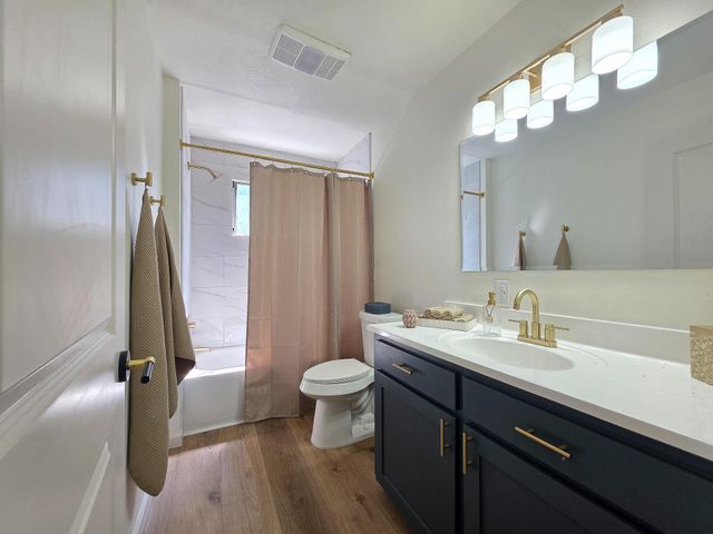 387 Indian Hill, Livingston, TX 77351