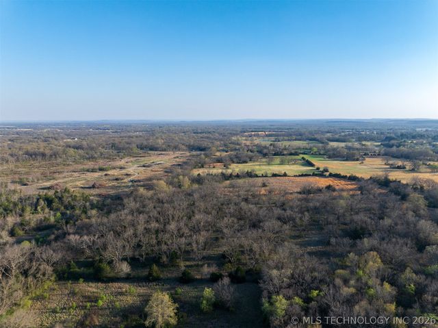 7 E 36th Street, Okmulgee, OK 74447