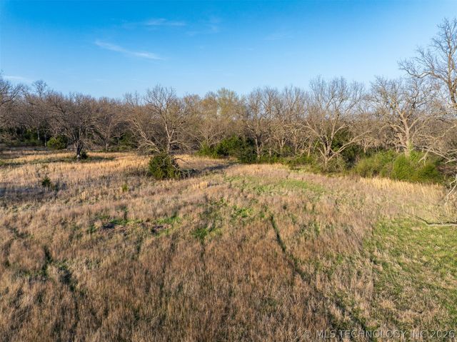 7 E 36th Street, Okmulgee, OK 74447