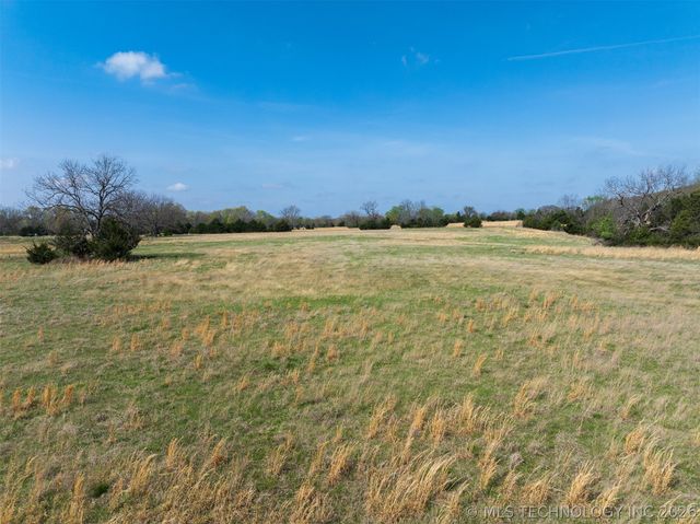 7 E 36th Street, Okmulgee, OK 74447