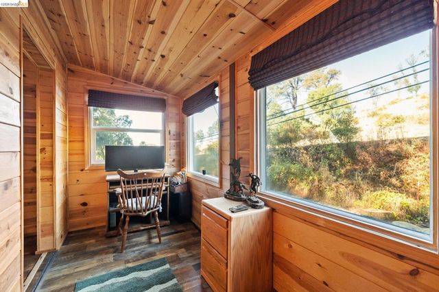 15895 Morris Rd, Sonora, CA 95370