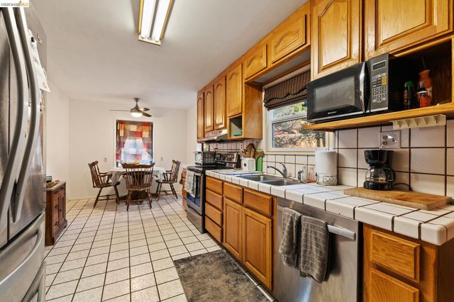 15895 Morris Rd, Sonora, CA 95370