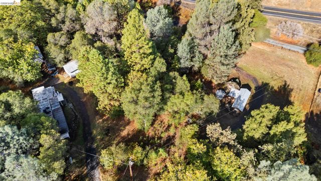 15895 Morris Rd, Sonora, CA 95370