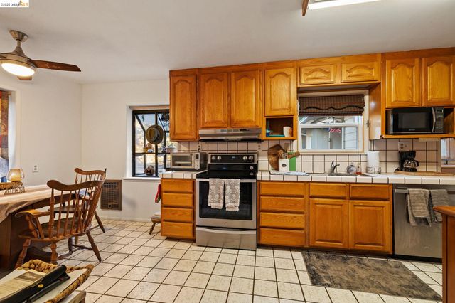 15895 Morris Rd, Sonora, CA 95370