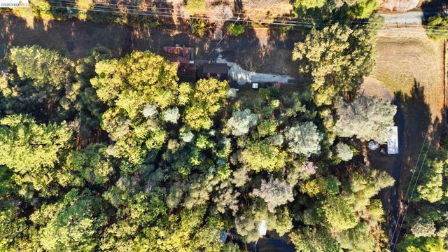 15895 Morris Rd, Sonora, CA 95370