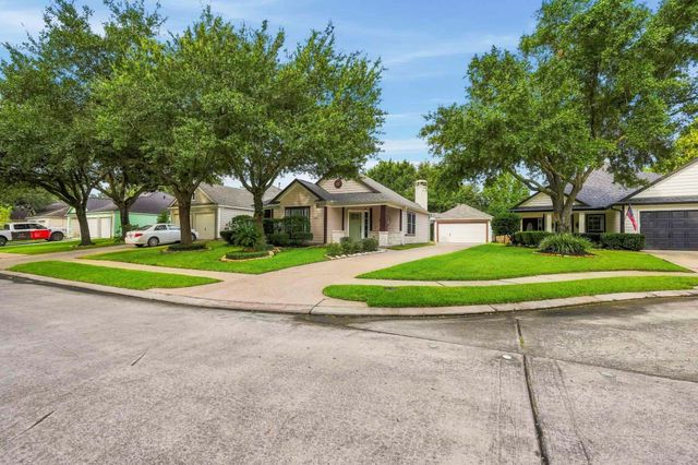 12739 Whistling Springs Drive, Humble, TX 77346