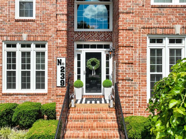 239 Sontag Dr, Franklin, TN 37064
