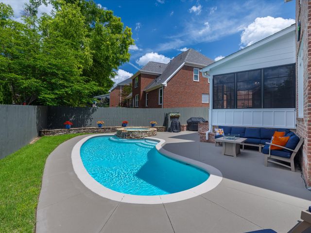 239 Sontag Dr, Franklin, TN 37064