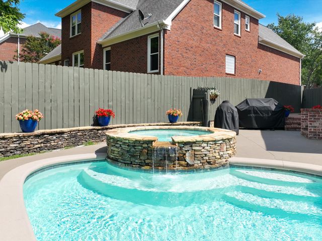 239 Sontag Dr, Franklin, TN 37064