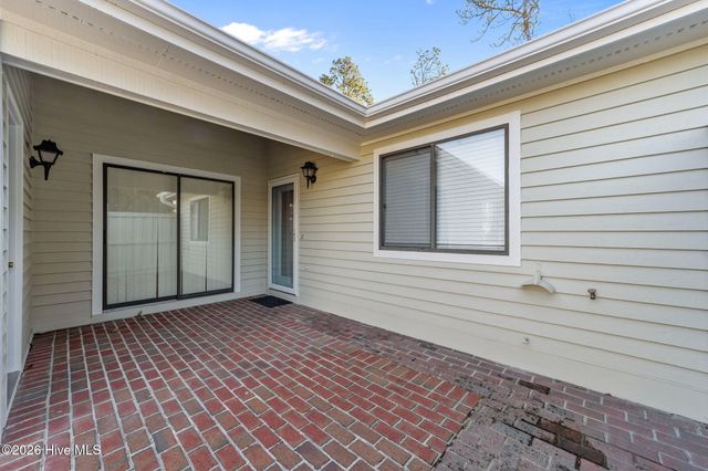 224 Inland Greens Circle, Wilmington, NC 28405