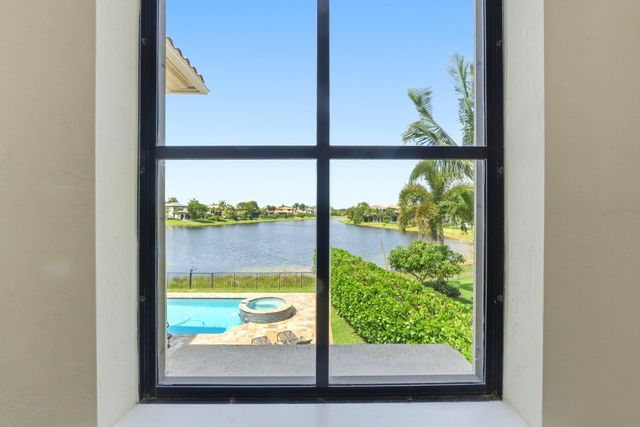 8289 Emerald Avenue, Parkland, FL 33076
