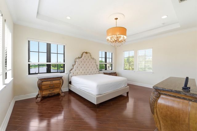 8289 Emerald Avenue, Parkland, FL 33076