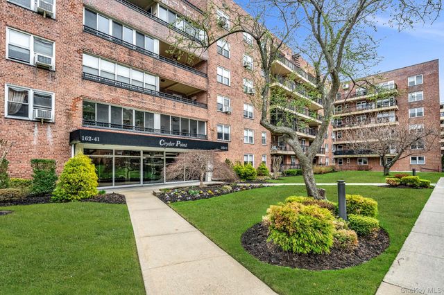 162-41 Powells Cove Boulevard 5C, Whitestone, NY 11357